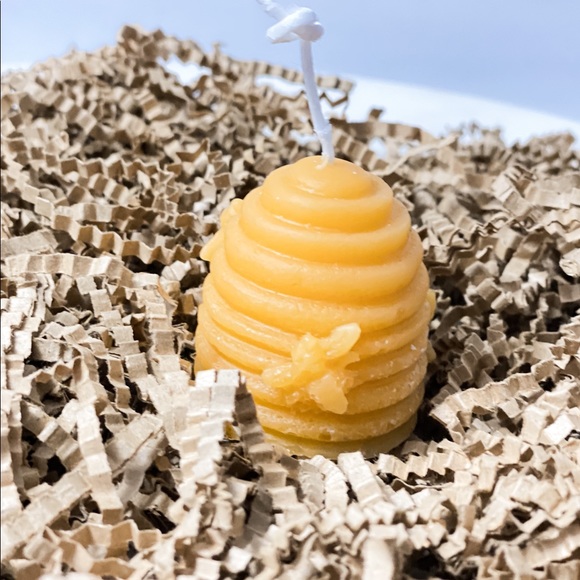 Handmade Beehive Candle ! - Picture 4 of 5